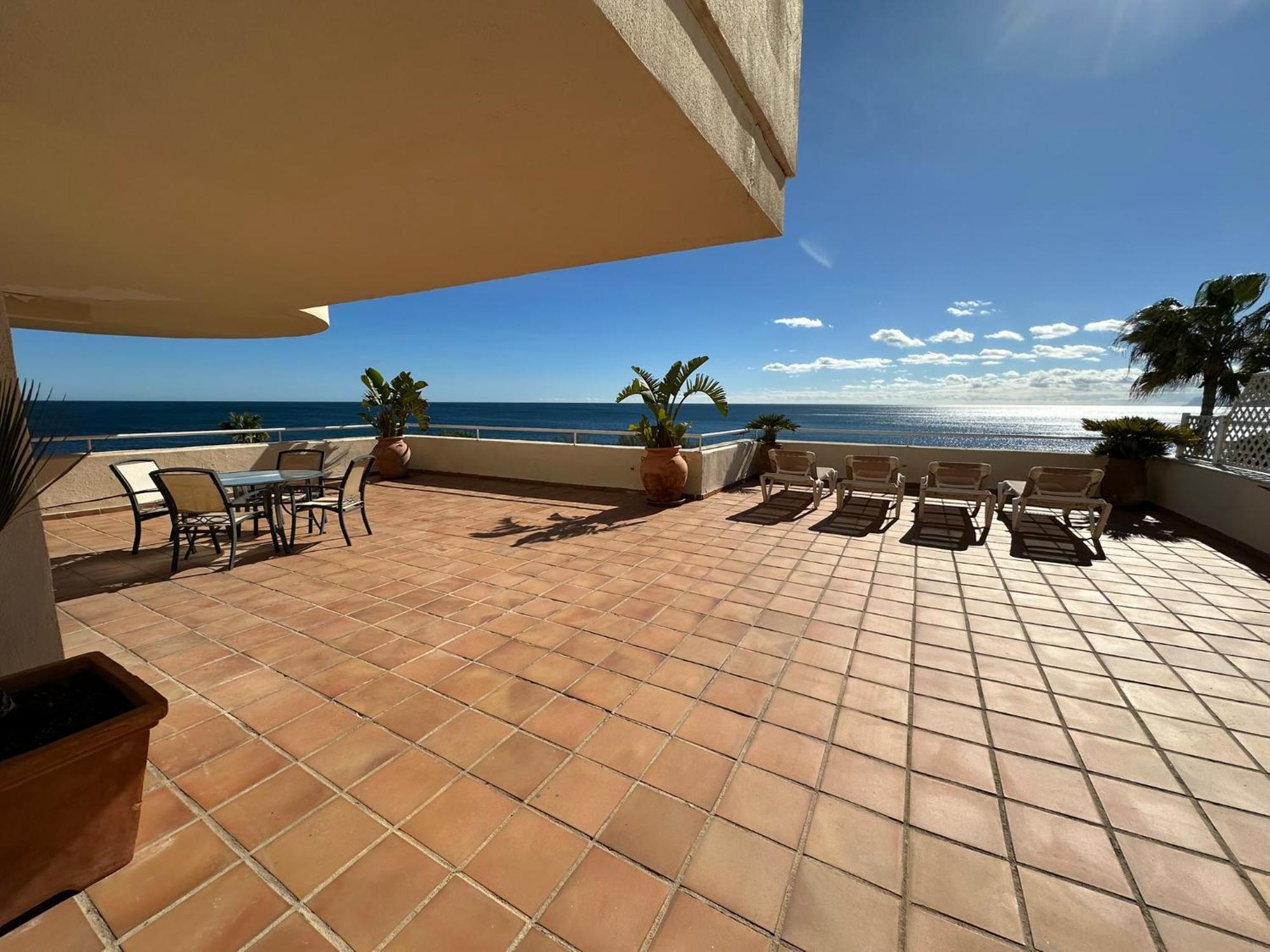 אסטפונה Apartments Bermuda Beach מראה חיצוני תמונה