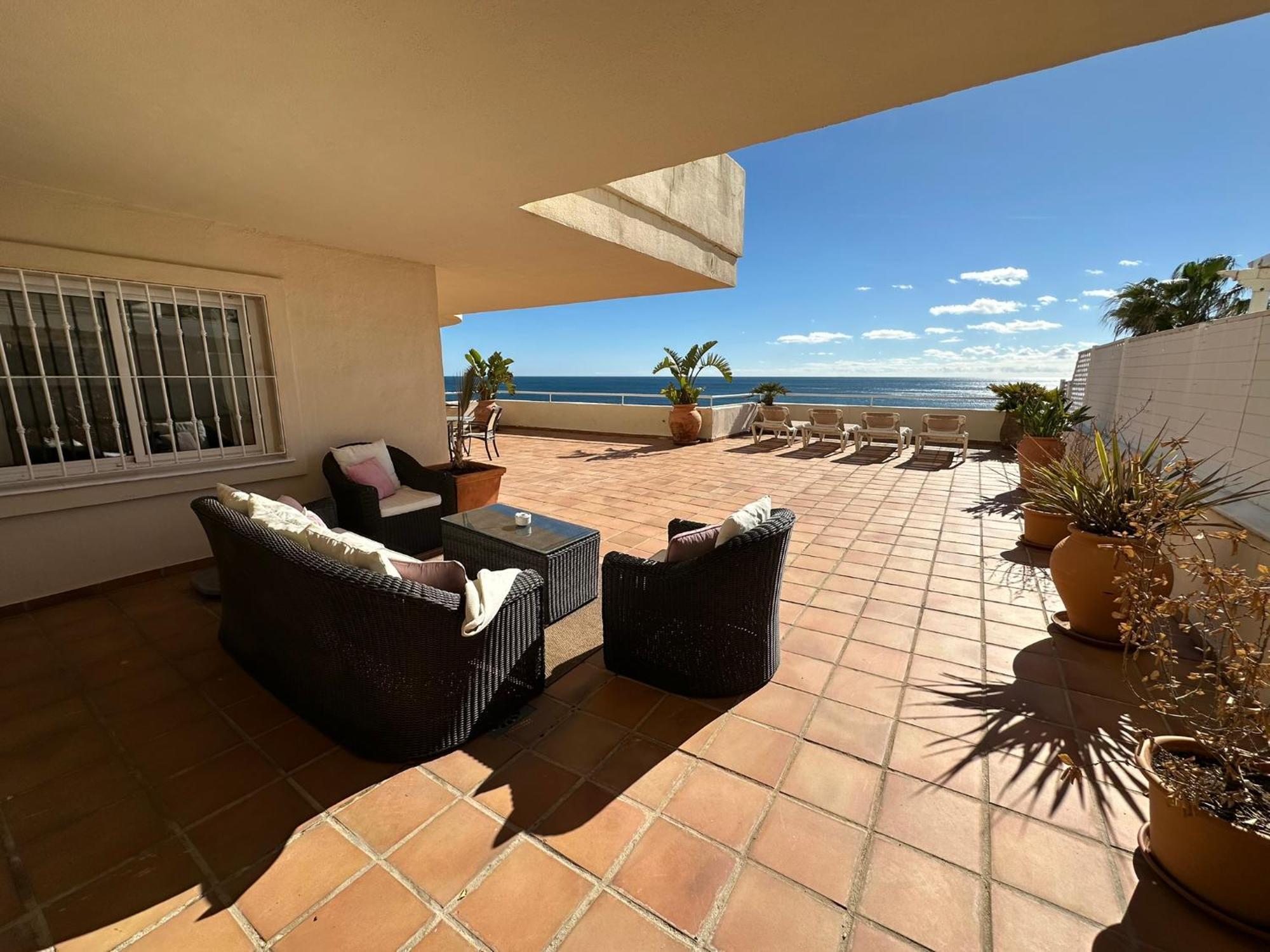 אסטפונה Apartments Bermuda Beach מראה חיצוני תמונה