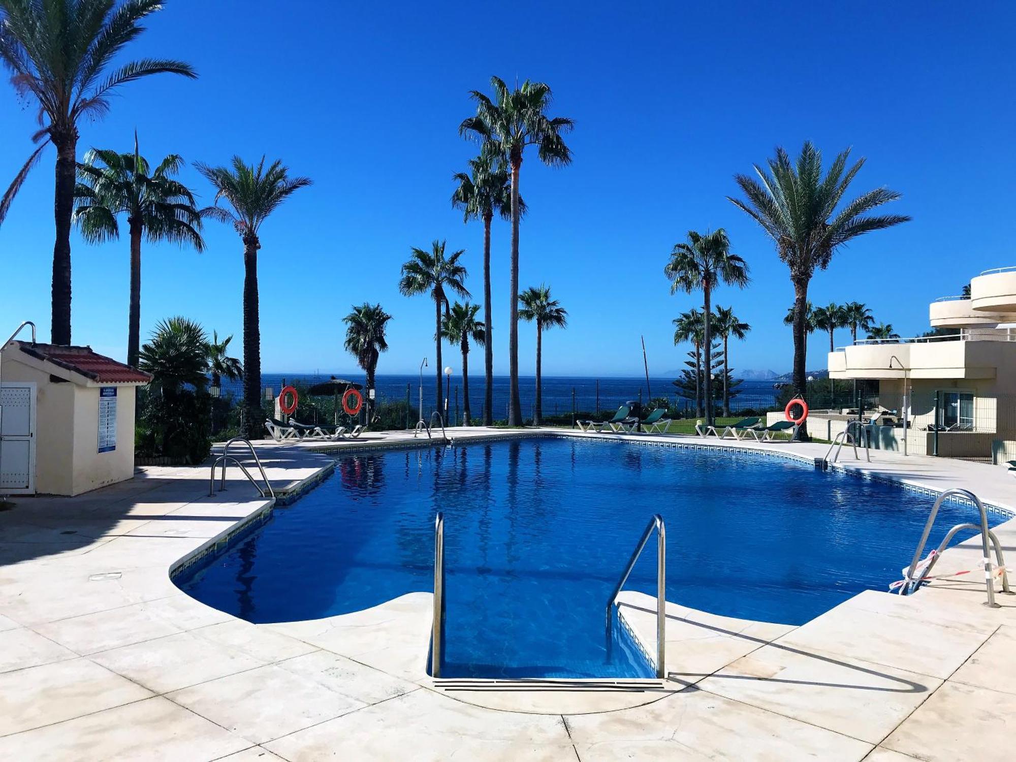אסטפונה Apartments Bermuda Beach מראה חיצוני תמונה