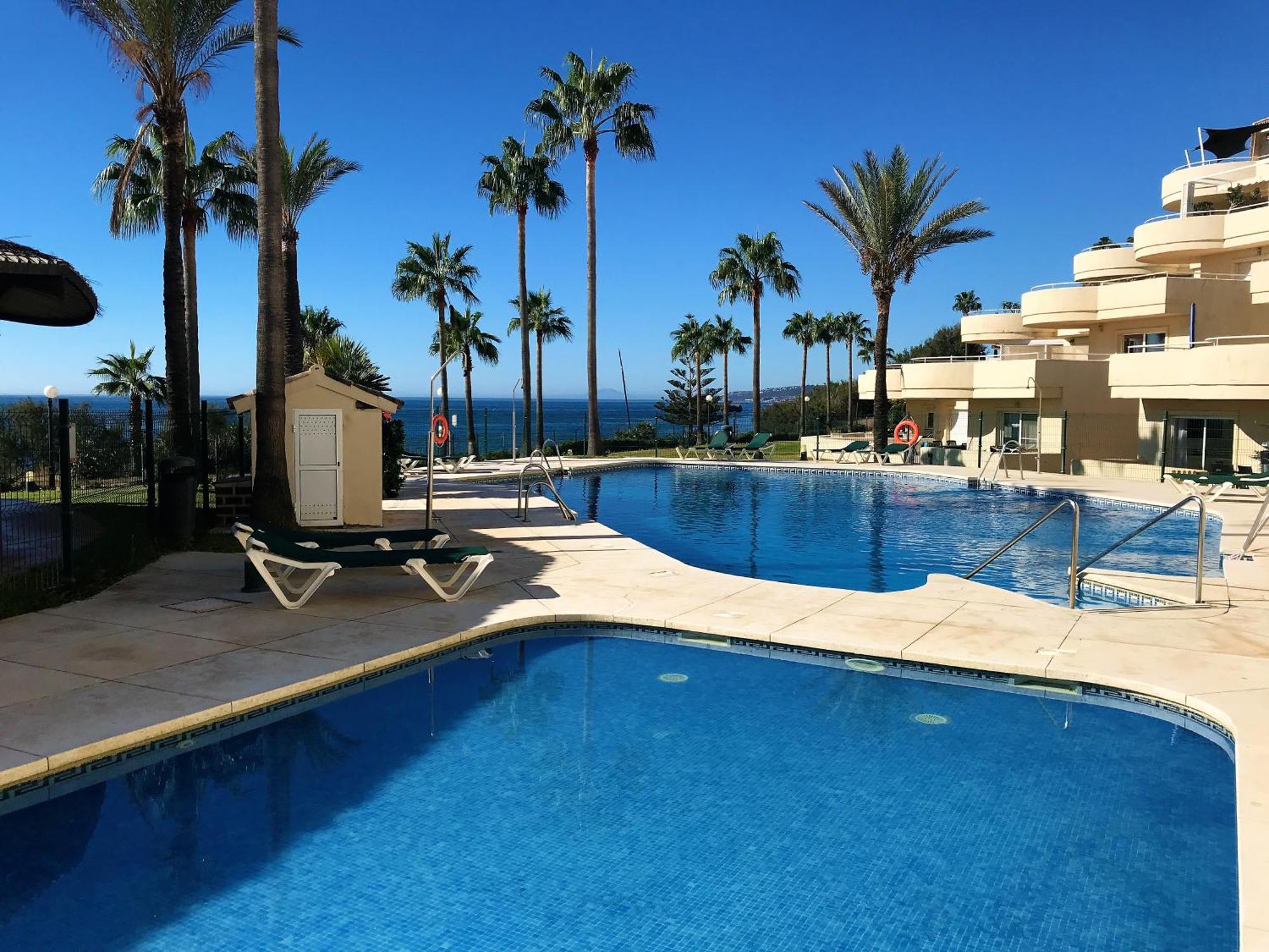 אסטפונה Apartments Bermuda Beach מראה חיצוני תמונה