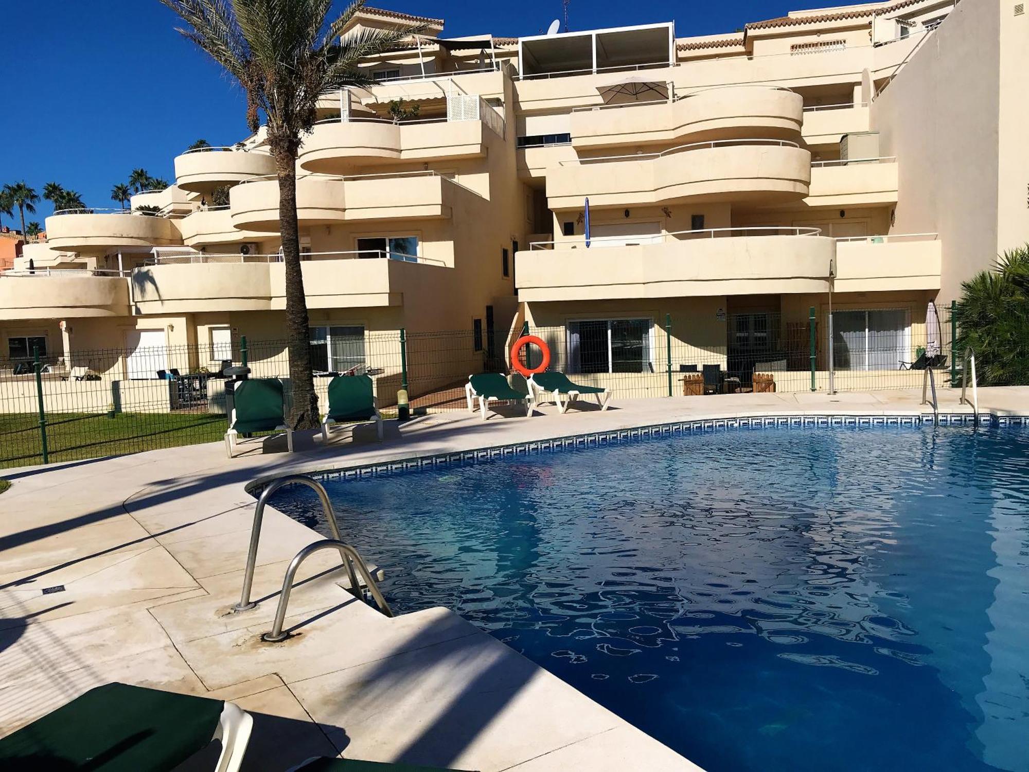 אסטפונה Apartments Bermuda Beach מראה חיצוני תמונה